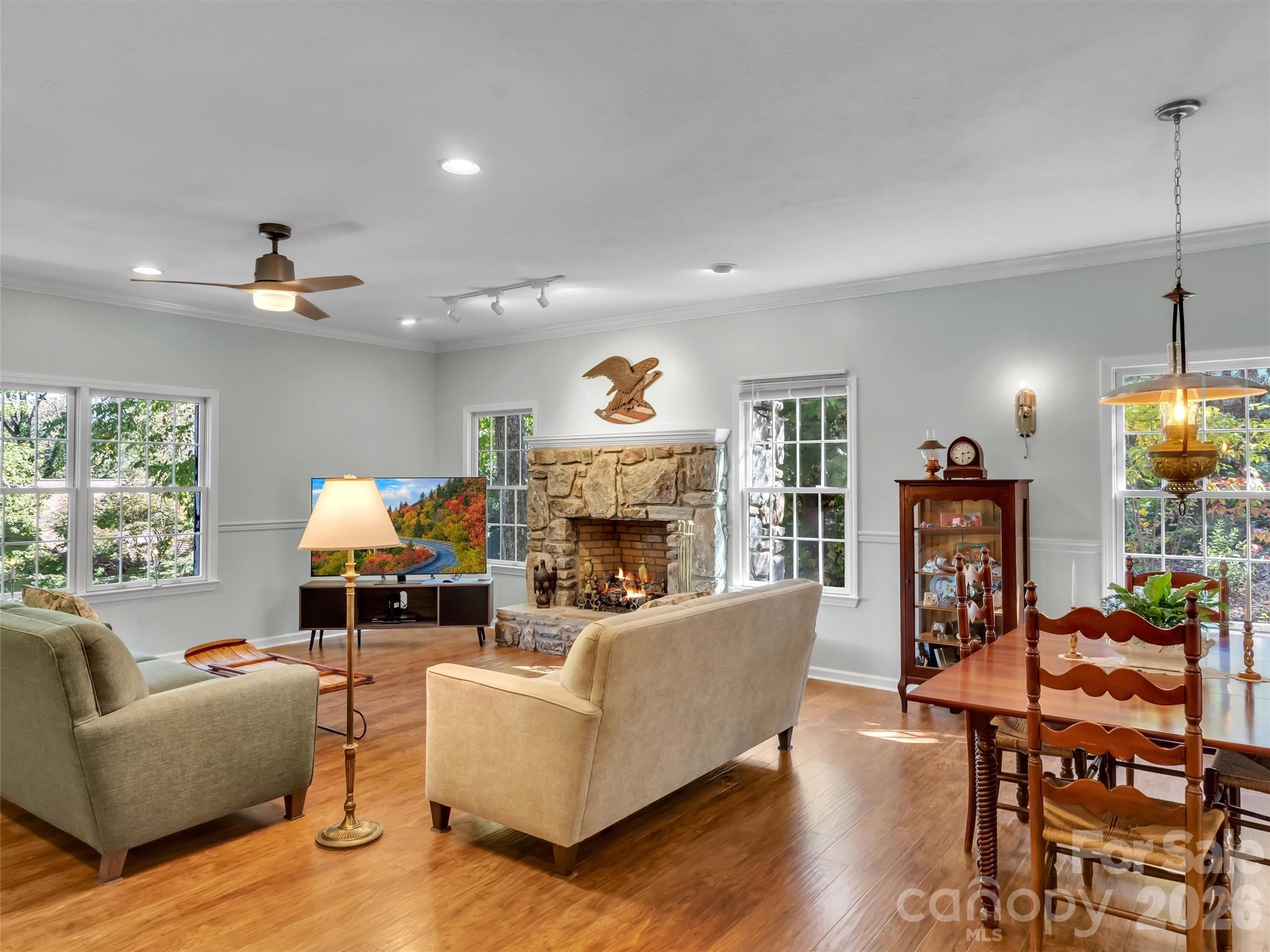 132 Aldersgate Road Waynesville, NC 28786 - Photo 4 of 41 Gallery Image 4