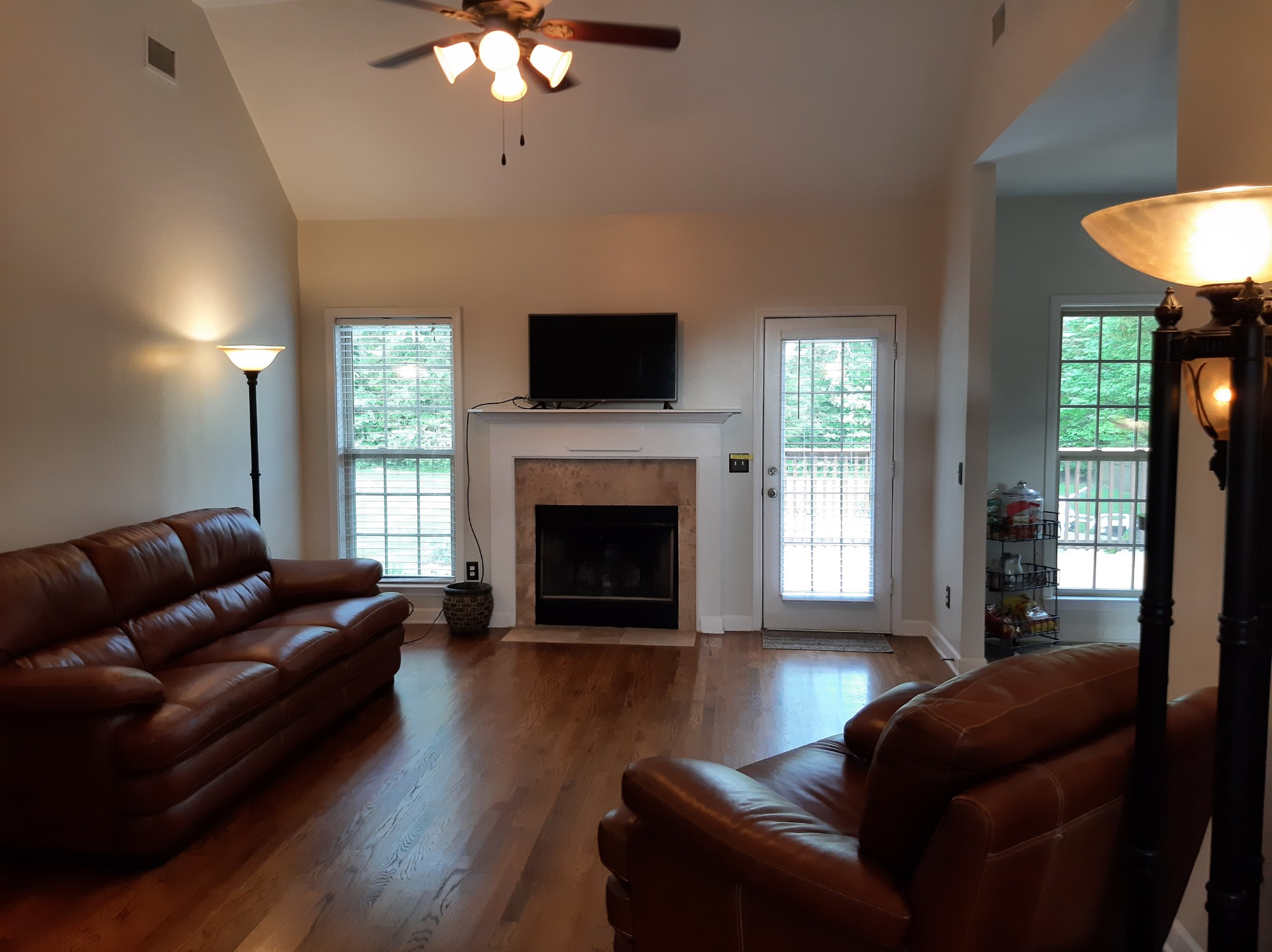 408 Reagan Road Mount Juliet, TN 37122 - Photo 3 of 40