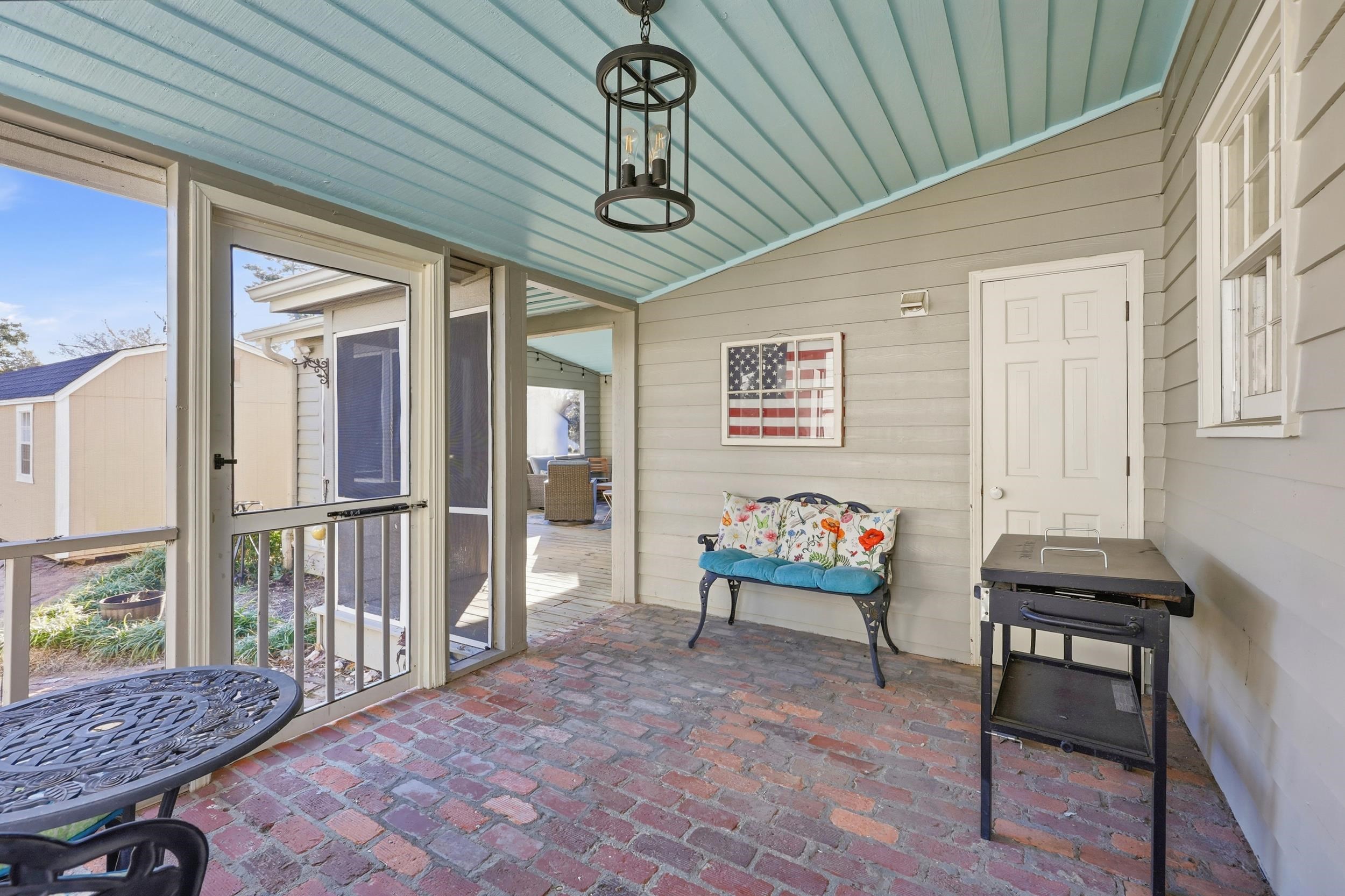 709 Mt Gilead Road Murrells Inlet, SC 29576 - Photo 27 of 38 Sunroom / solarium with vaulted ceiling