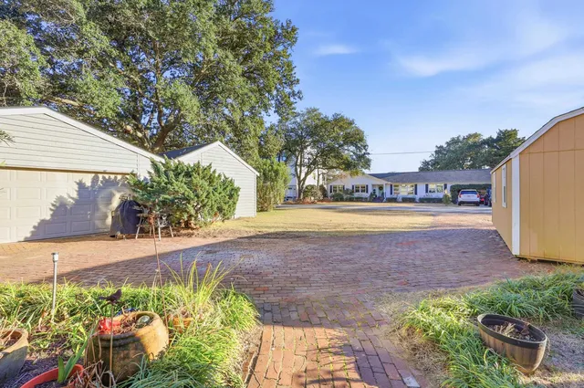 $640,000 | 709 Mt Gilead Road, Murrells Inlet, SC 29576