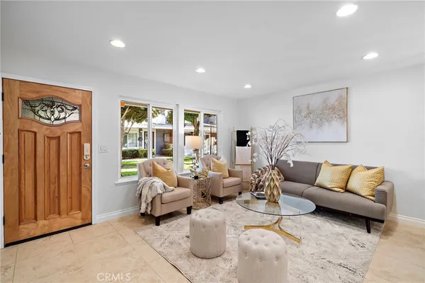 $875,000 | 2338 Bunker Hill Way, Costa Mesa, CA 92626