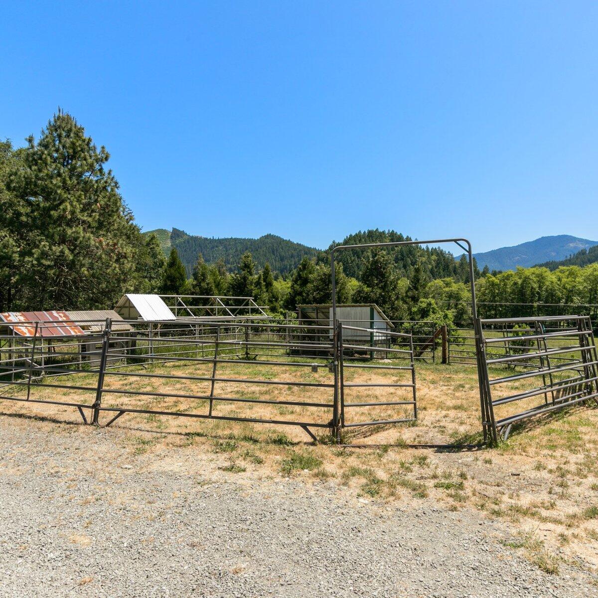 1104 Upper Cow Creek Road Azalea, OR 97410 - Photo 62 of 77 52