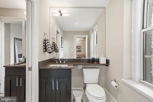 $640,000 | 1801 16th Street Northwest, Unit 501, Washington, DC 20009