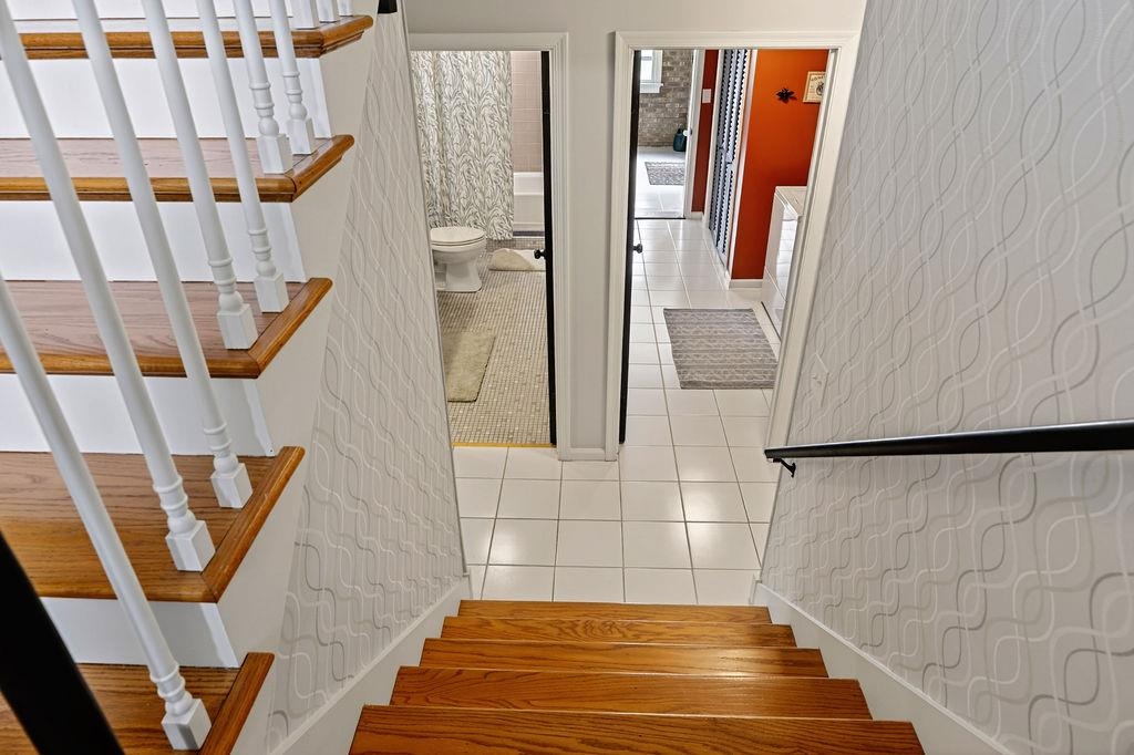 224 Meadowbrook Road Staunton, VA 24401 - Photo 26 of 59 a bathroom with a sink and a shower