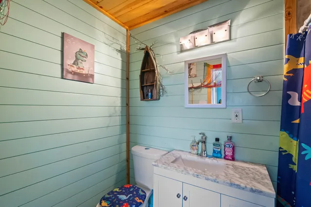 $1,850,000 | 3746 Park Avenue, Big Pine Key, FL 33043