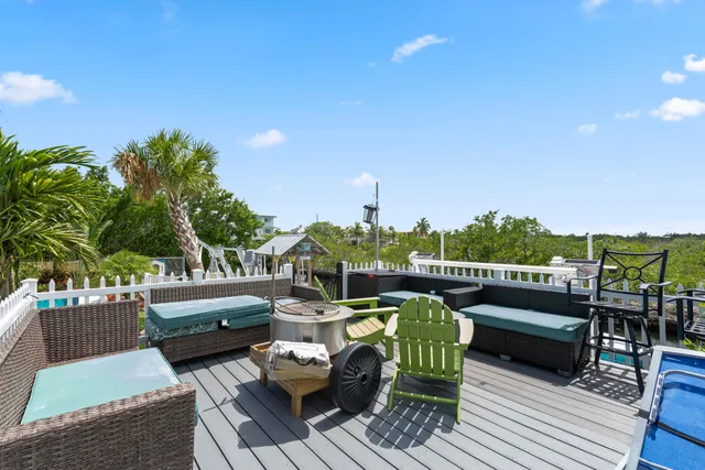 $1,850,000 | 3746 Park Avenue, Big Pine Key, FL 33043