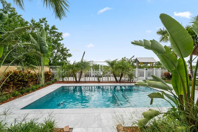 $1,850,000 | 3746 Park Avenue, Big Pine Key, FL 33043