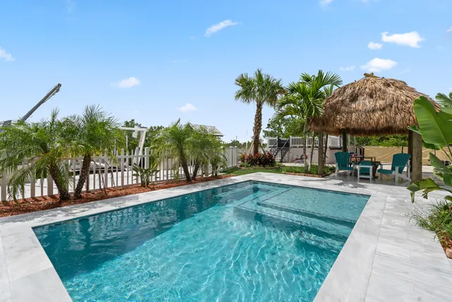 $1,850,000 | 3746 Park Avenue, Big Pine Key, FL 33043