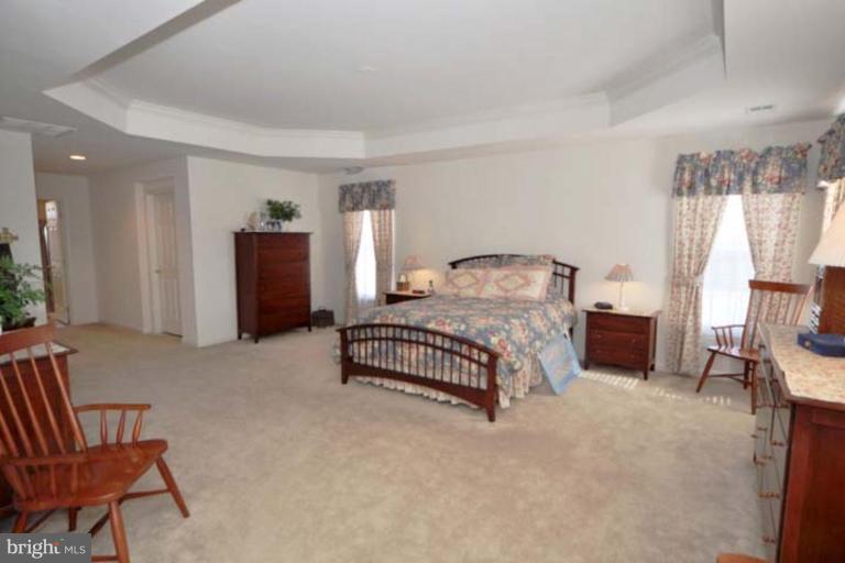 4641 Spring Run Road Warrenton, VA 20187 - Photo 7 of 16 Master Bedroom