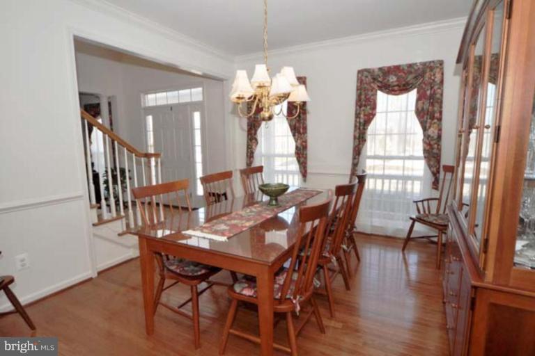4641 Spring Run Road Warrenton, VA 20187 - Photo 8 of 16 Dining Room