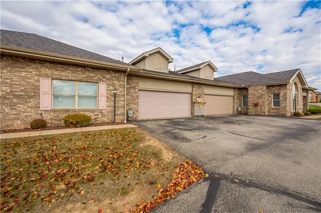 $249,900 | 5132 Cedar Hills Boulevard, Belle Vernon, PA 15012