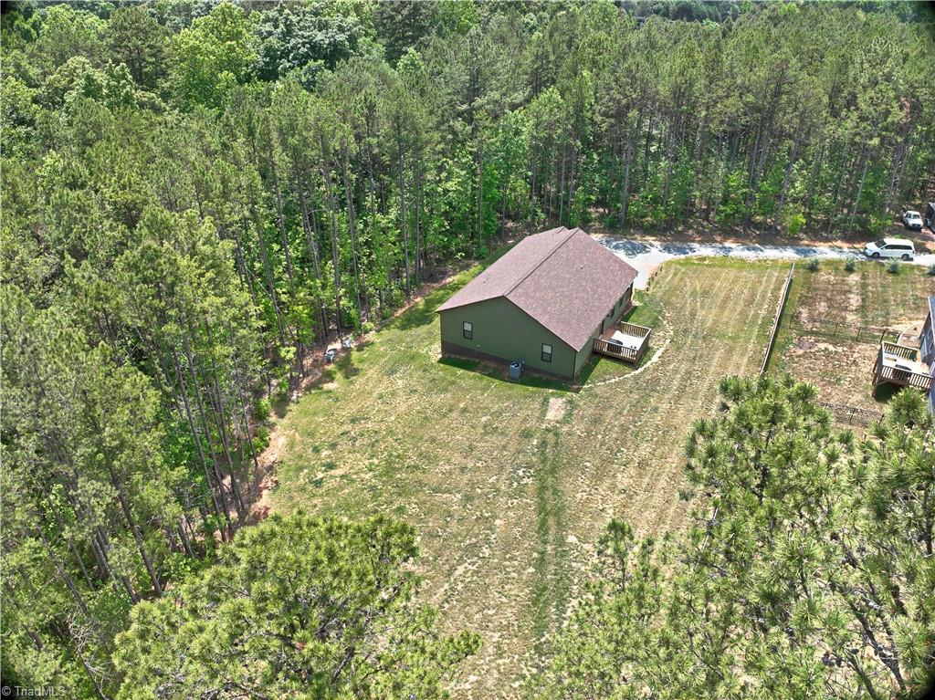 985 Wafford Road Lexington, NC 27292 - Photo 4 of 19