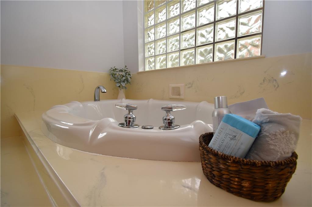 1050 Dyson Creek Road Pollock, LA 71467 - Photo 22 of 40 Gallery Image 22