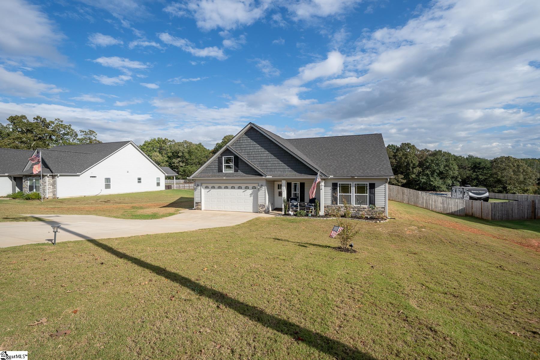 680 Sloan Road Lyman, SC 29365 - Photo 3 of 29
