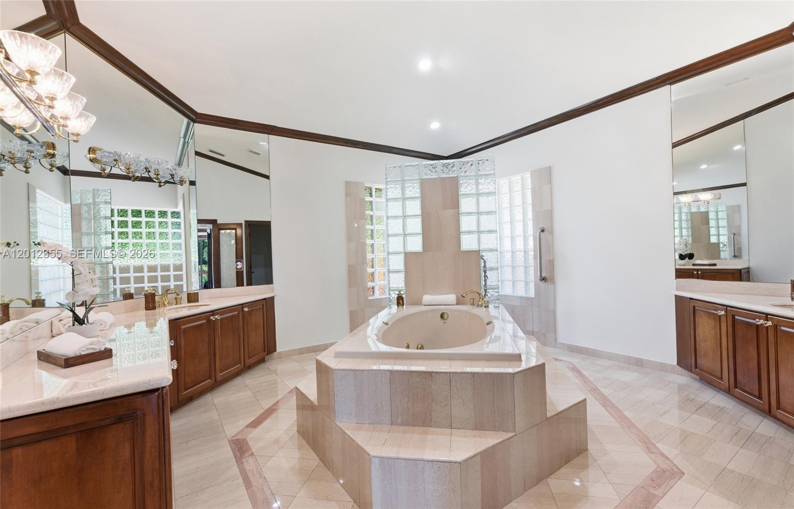 3160 Paddock Road Weston, FL 33331 - Photo 15 of 30