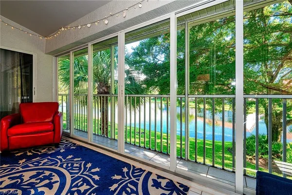 $5,650 | 5125 Cedar Springs Drive, Unit 204, Naples, FL 34110