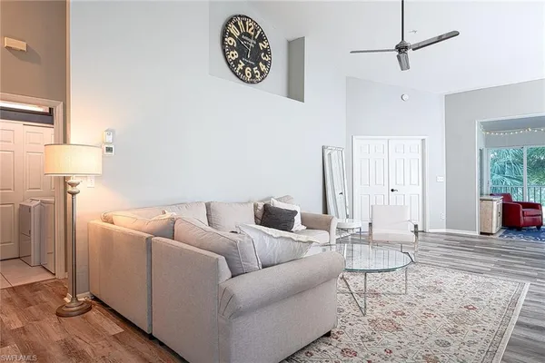 $5,650 | 5125 Cedar Springs Drive, Unit 204, Naples, FL 34110