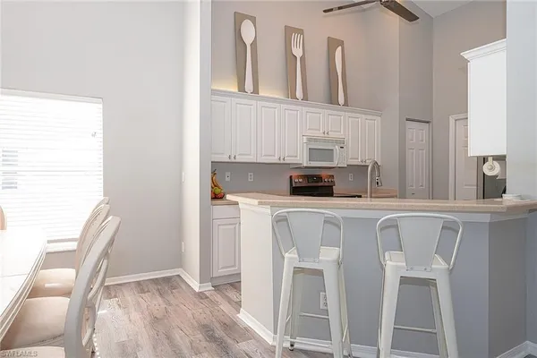 $5,650 | 5125 Cedar Springs Drive, Unit 204, Naples, FL 34110