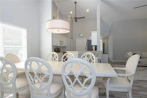 $5,650 | 5125 Cedar Springs Drive, Unit 204, Naples, FL 34110