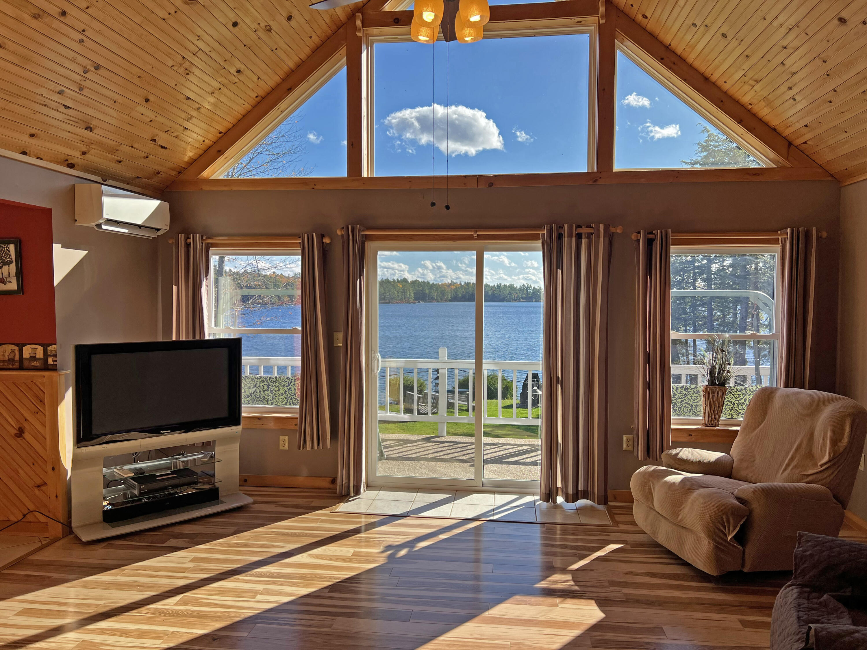 77 Salisbury Cove Road Ellsworth, ME 04605 - Photo 17 of 72 2i