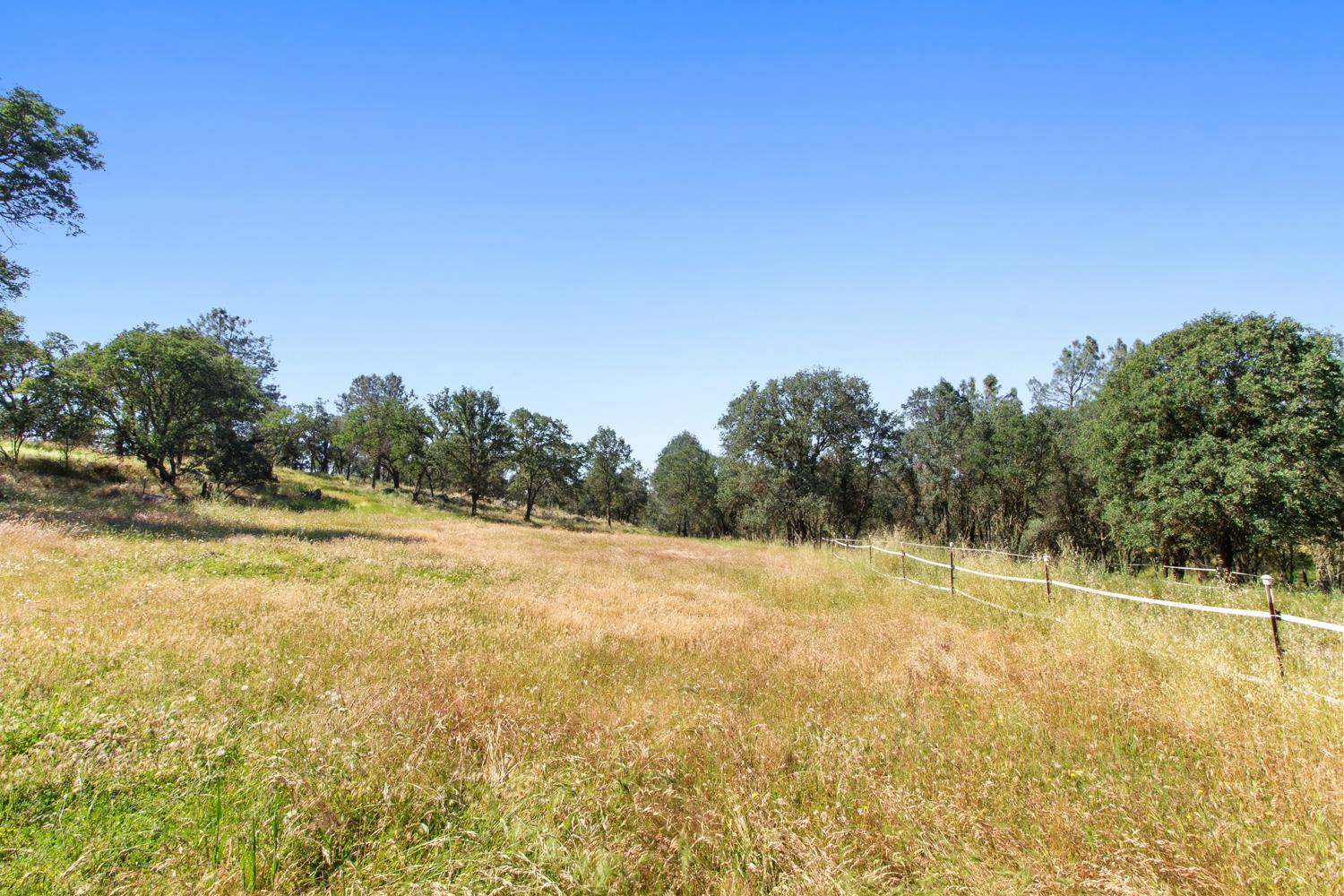 12360 Cheyenne Way Burson, CA 95225 - Photo 40 of 83