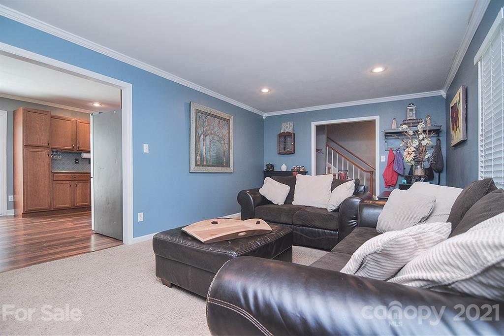 11337 Torino Road Matthews, NC 28105 - Photo 8 of 36 Gallery Image 8