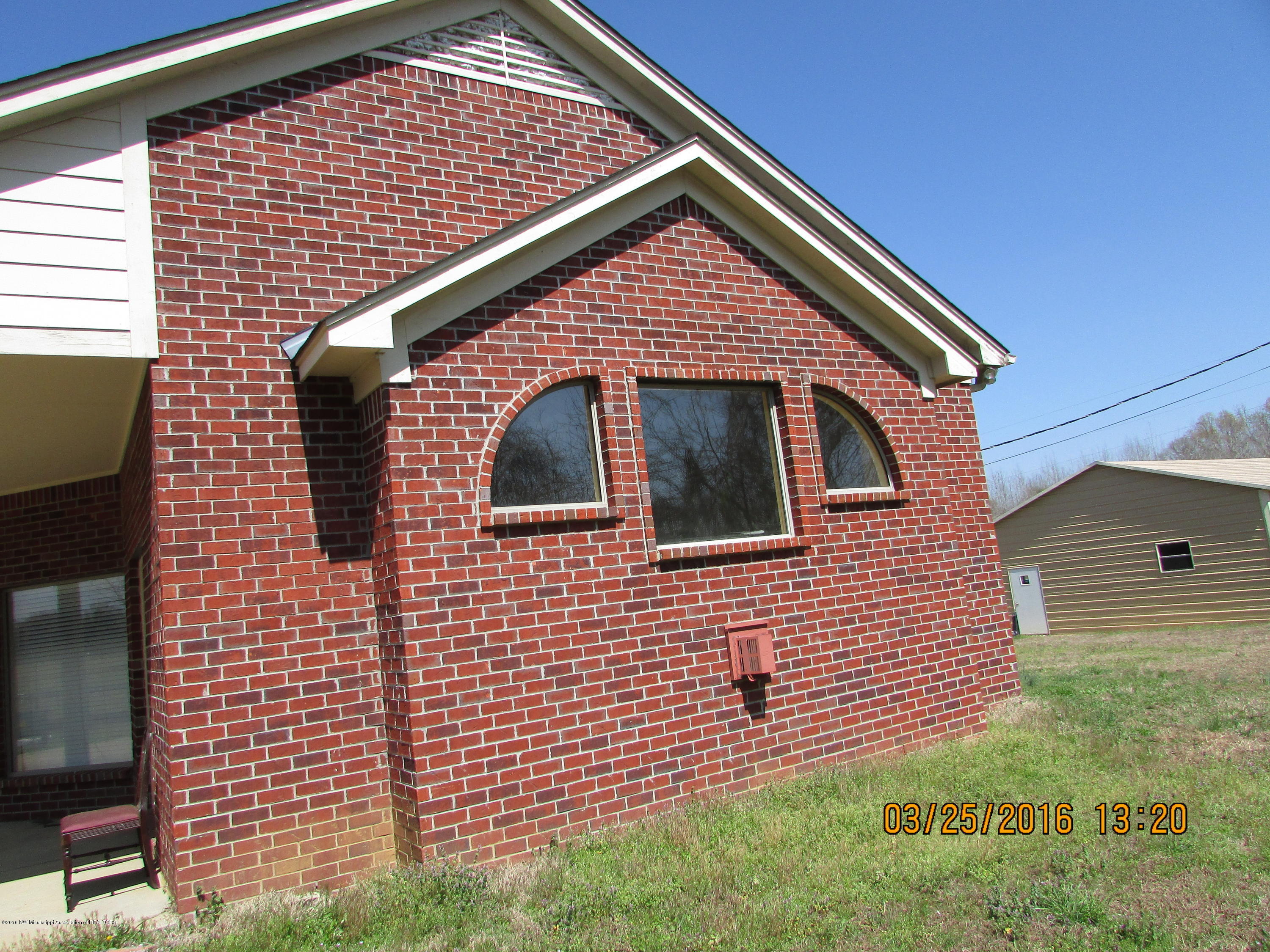 2815 Austin Road Nesbit, MS 38651 - Photo 2 of 35 IMG_2283