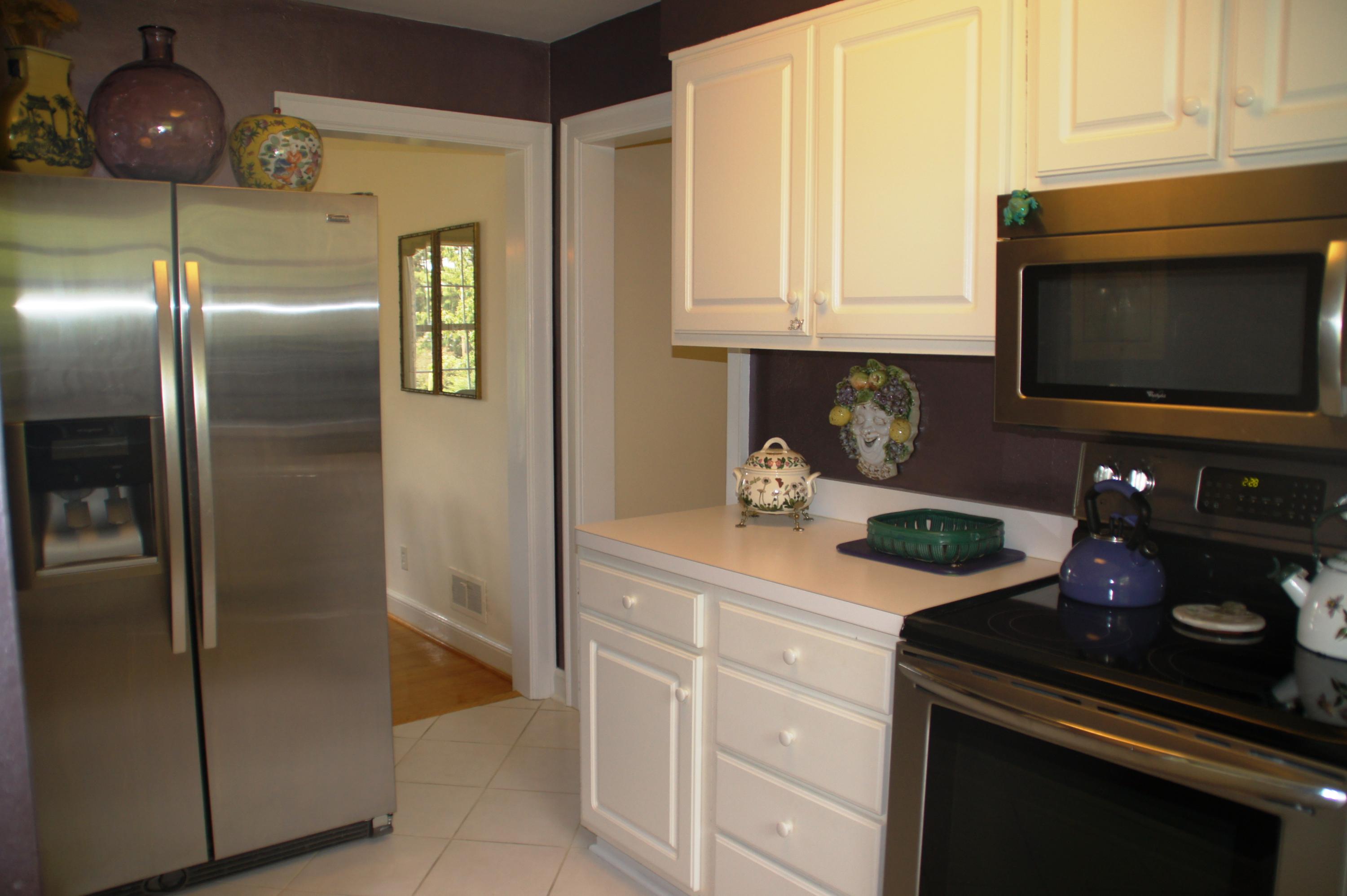 3509 Windsor Road Roanoke, VA 24018 - Photo 11 of 41 Kitchen