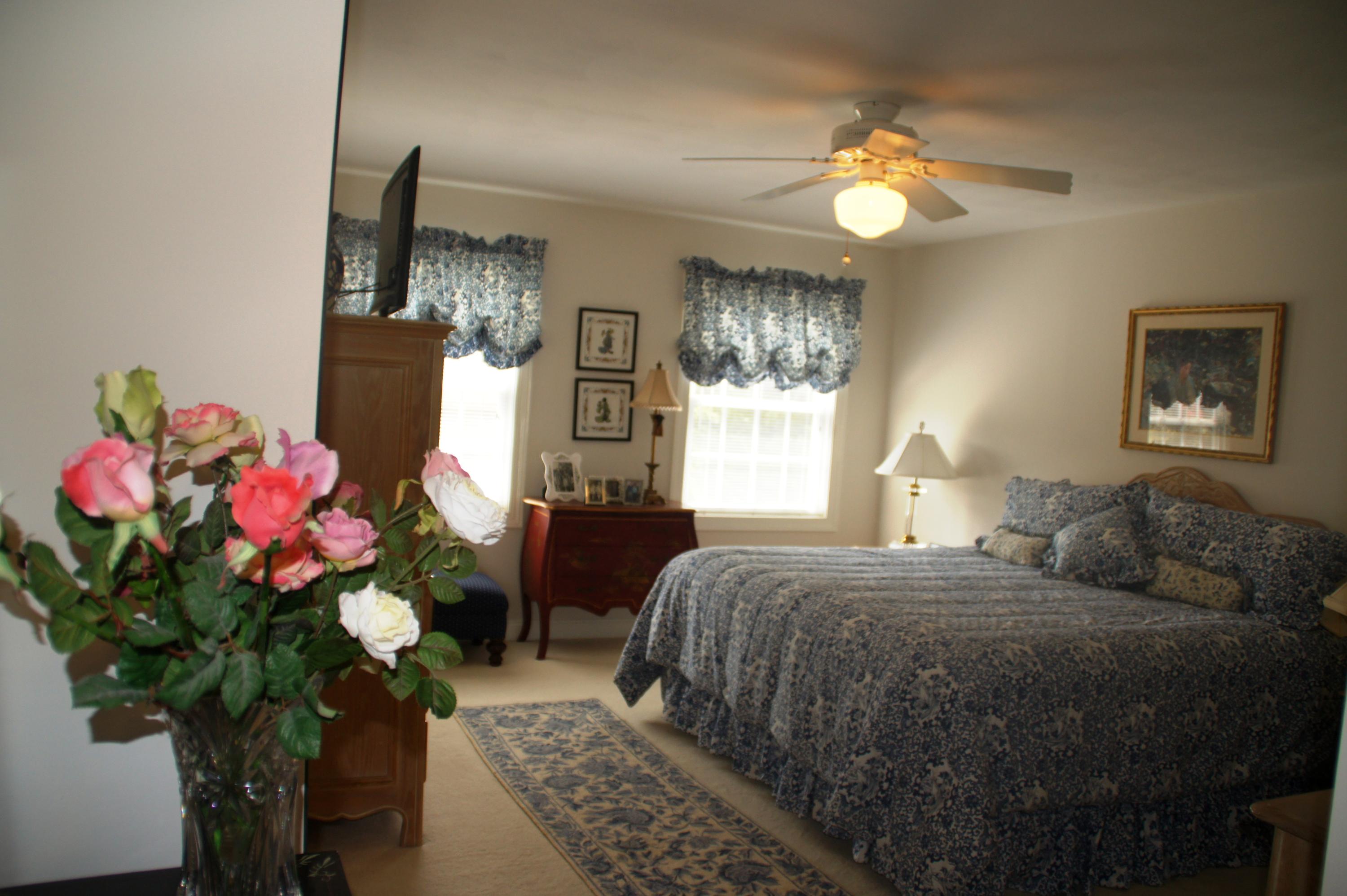 3509 Windsor Road Roanoke, VA 24018 - Photo 22 of 41 Master Bedroom