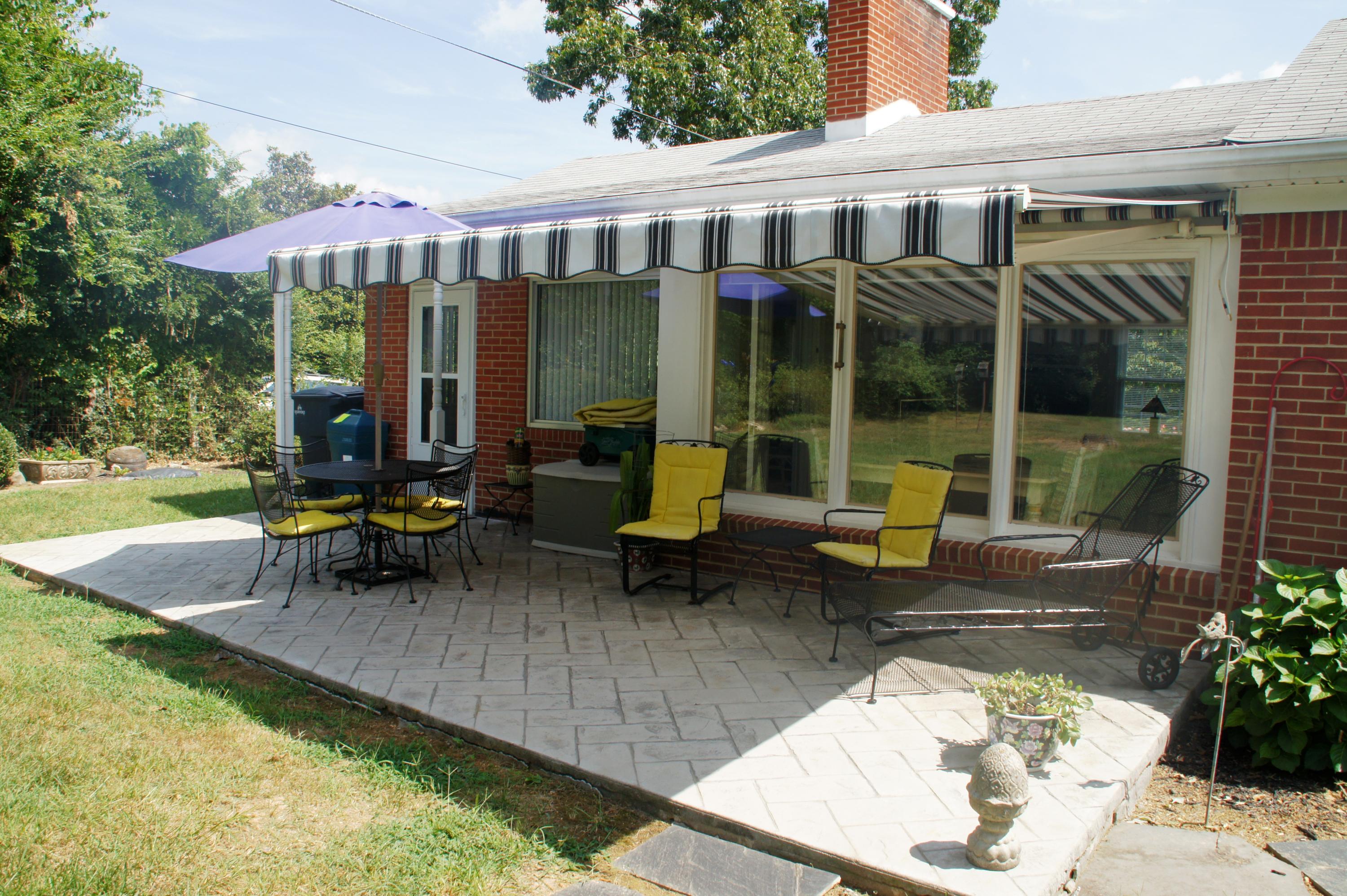 3509 Windsor Road Roanoke, VA 24018 - Photo 30 of 41 Patio