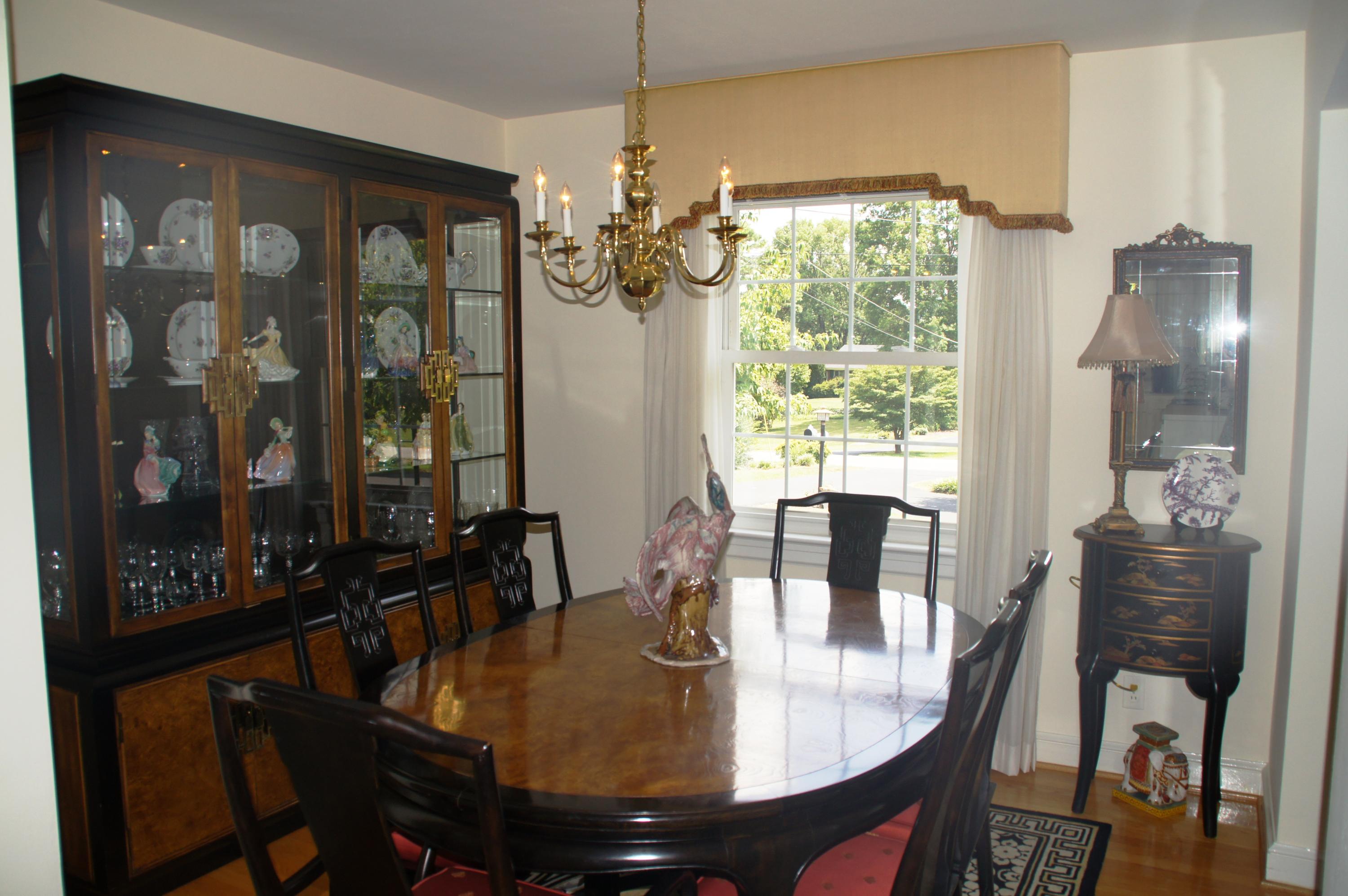 3509 Windsor Road Roanoke, VA 24018 - Photo 10 of 41 Dining Room