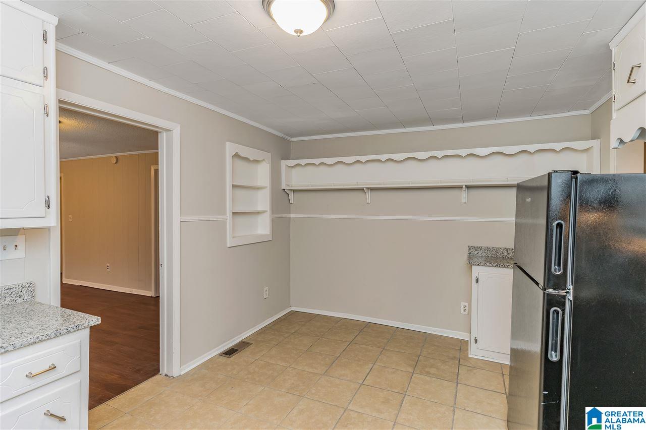 2544 Sharon Boulevard Dora, AL 35062 - Photo 4 of 18