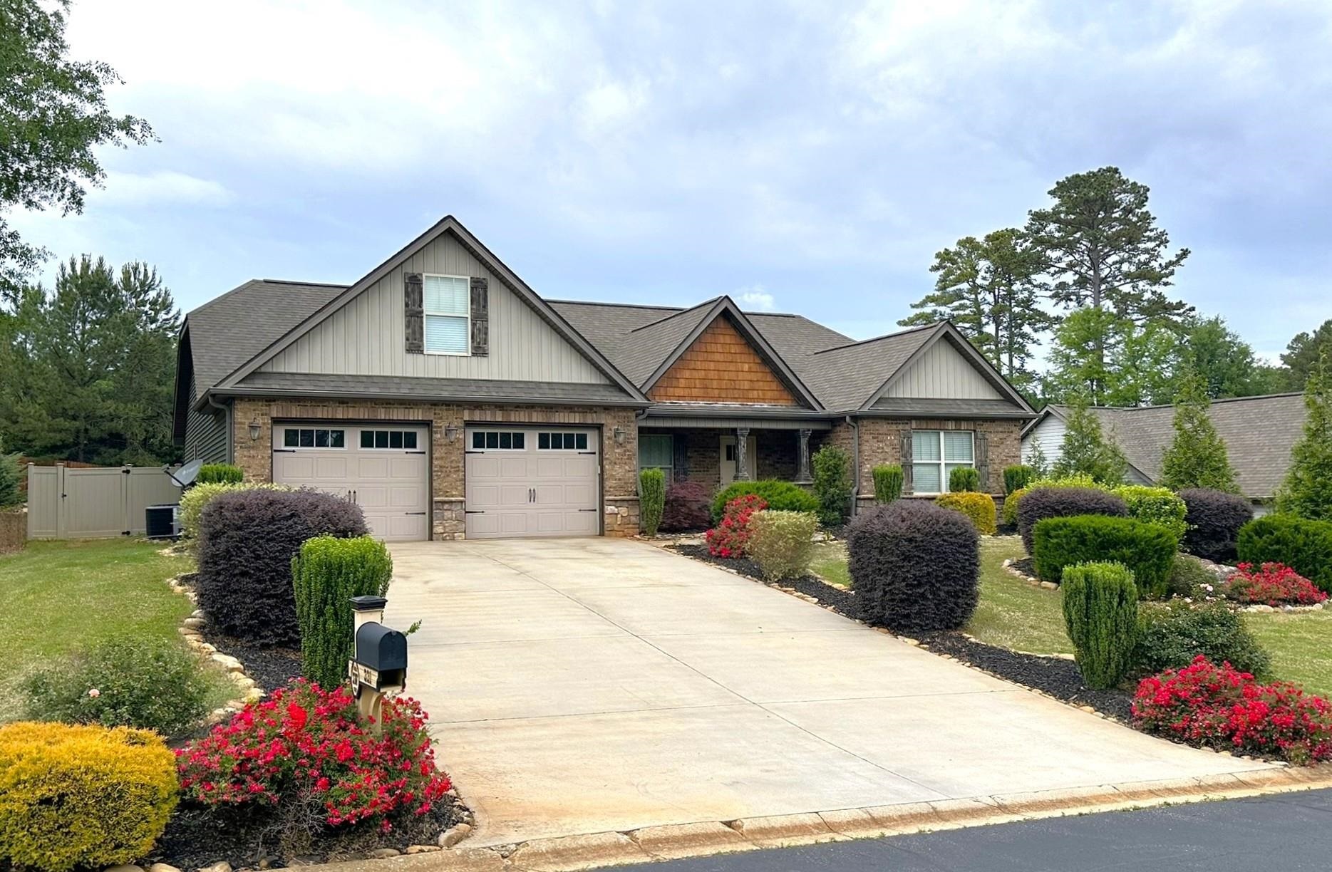 331 Saddlers Run Chesnee, SC 29323 - Photo 2 of 29