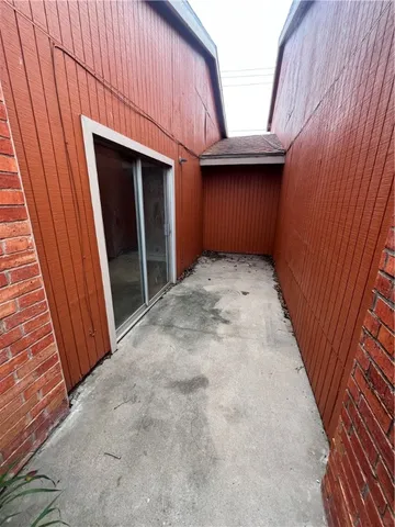 $995 | 3709 Thornberry Court, Unit 3717, Corpus Christi, TX 78415