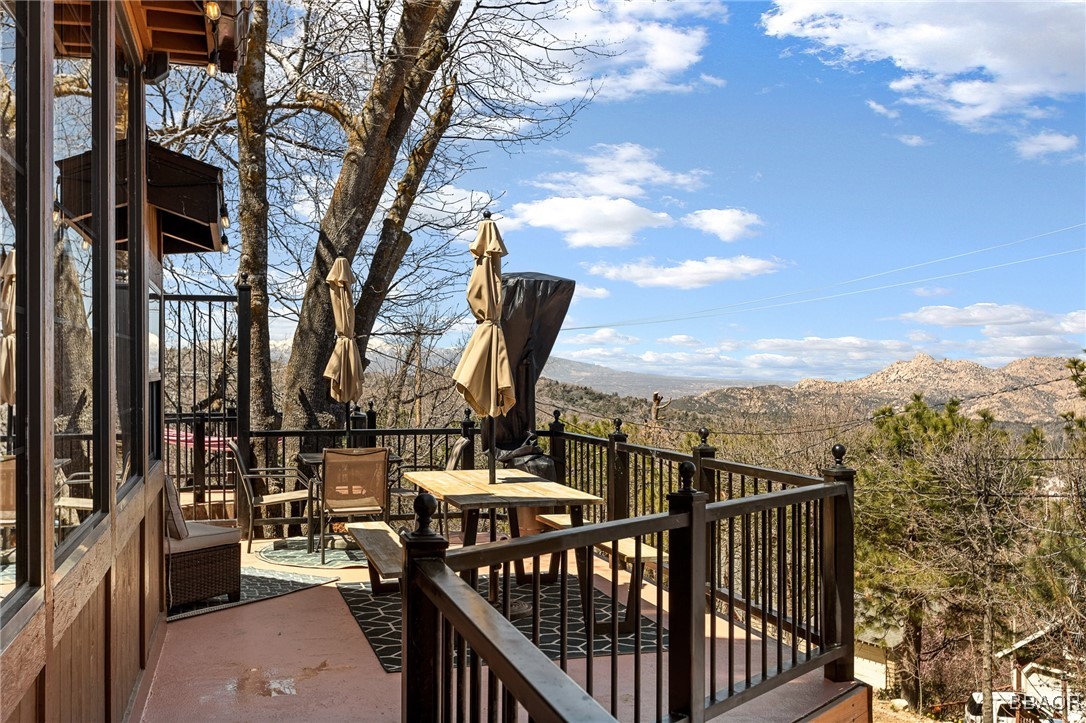28971 Banff Drive Lake Arrowhead, CA 92352 - Photo 37 of 46 a view of city from balcony