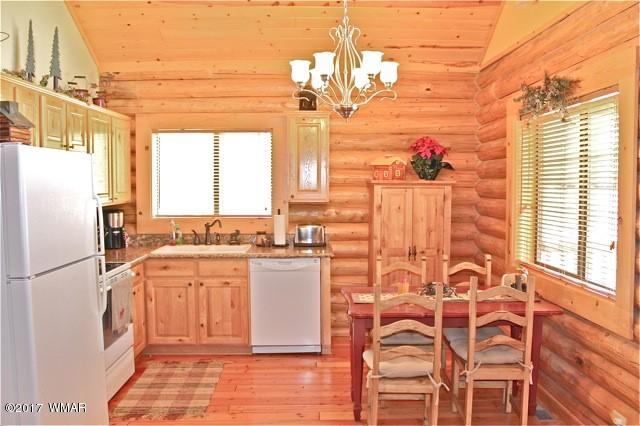 2318 Overgaard Springs Loop Overgaard, AZ 85933 - Photo 12 of 29 Gallery Image 12