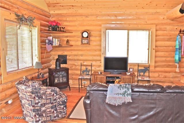 2318 Overgaard Springs Loop Overgaard, AZ 85933 - Photo 2 of 29 Gallery Image 2