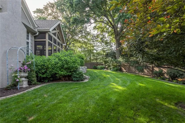 $1,425,000 | 12610 Granada Road, Leawood, KS 66209