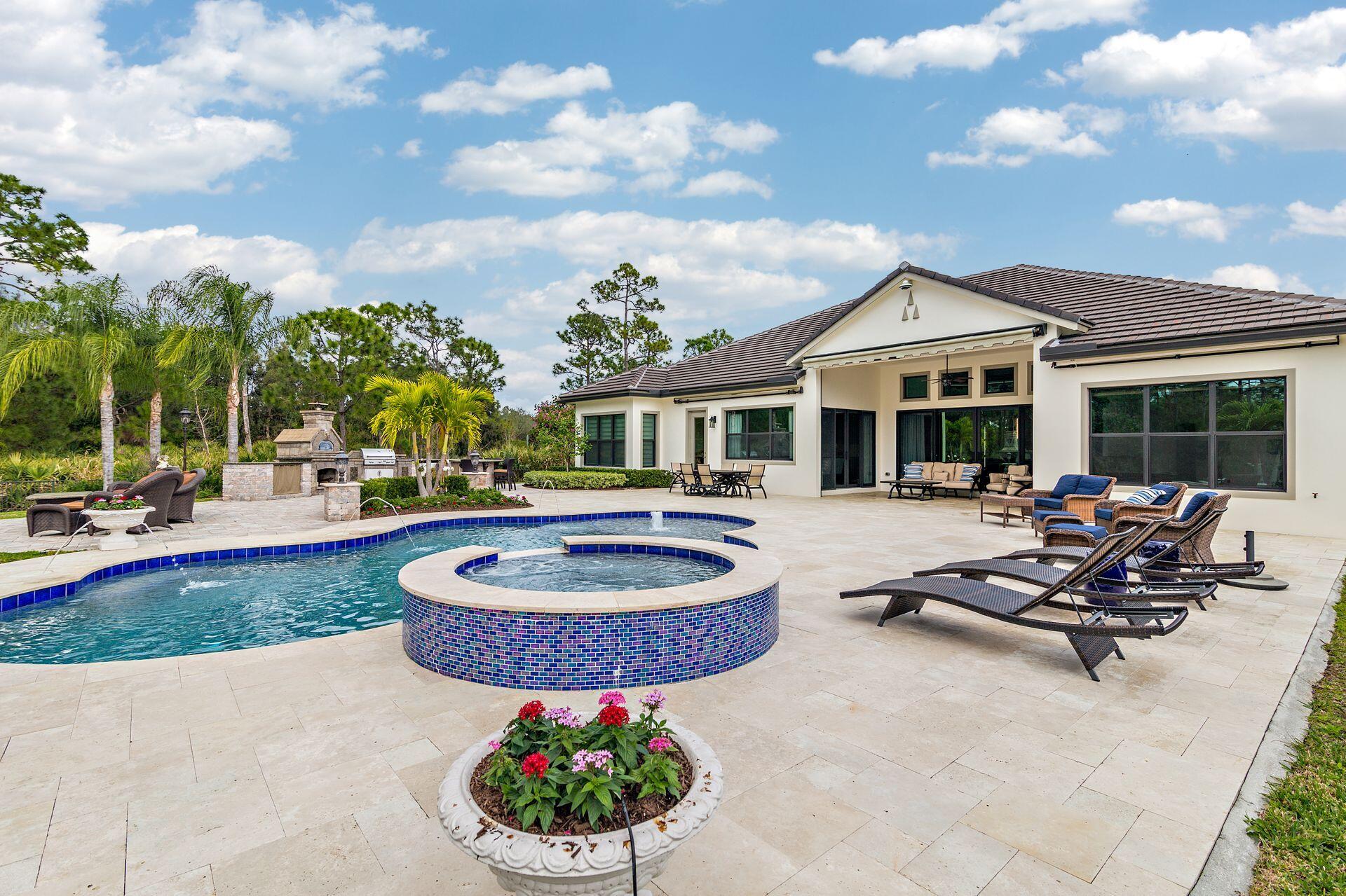 19240 Southeast Hidden Bridge Court Jupiter, FL 33458 - Photo 41 of 60 37