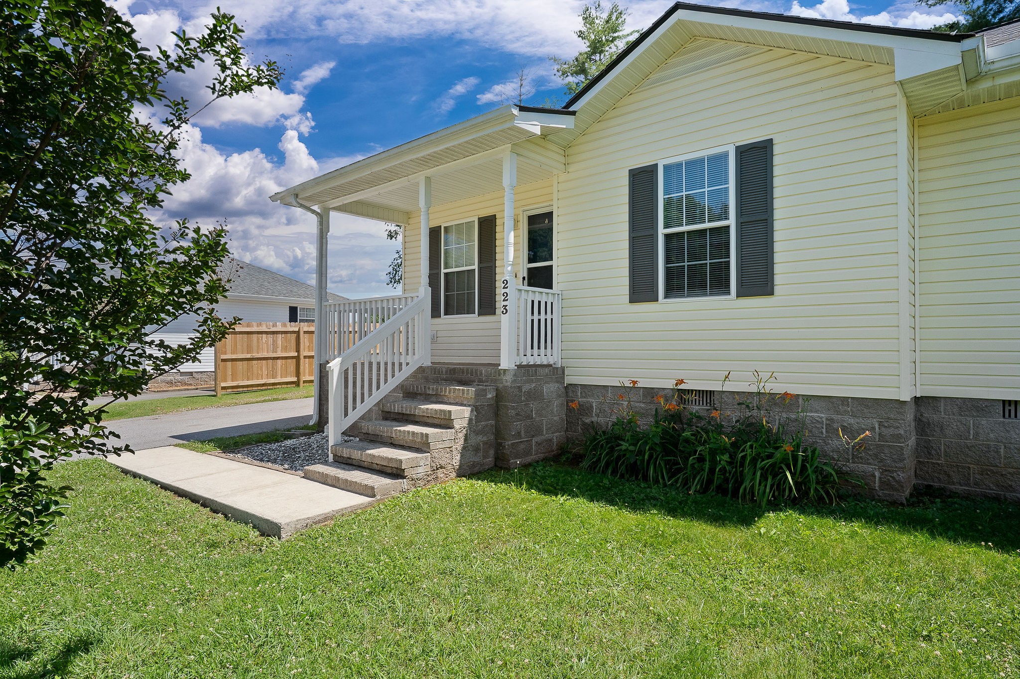 223 Willow Way McMinnville, TN 37110 - Photo 18 of 20