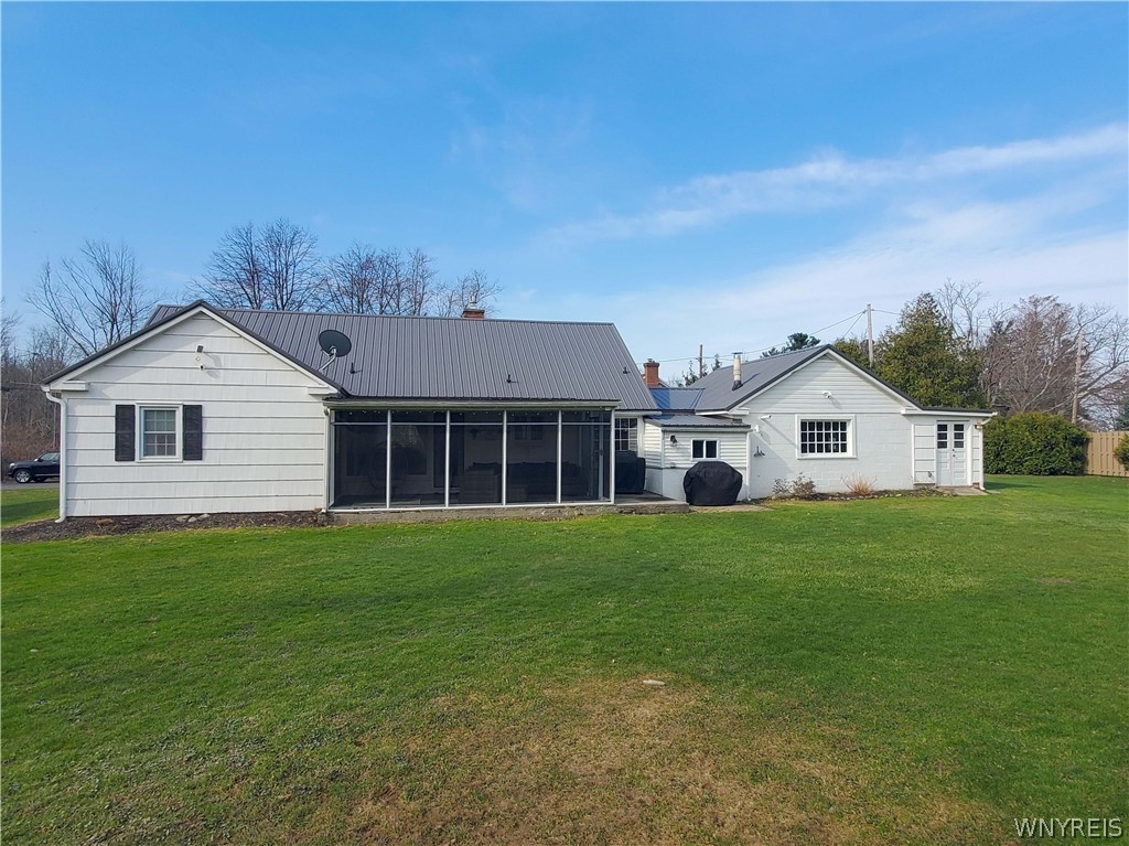 6097 Eckhardt Road Hamburg, NY 14085 - Photo 2 of 3