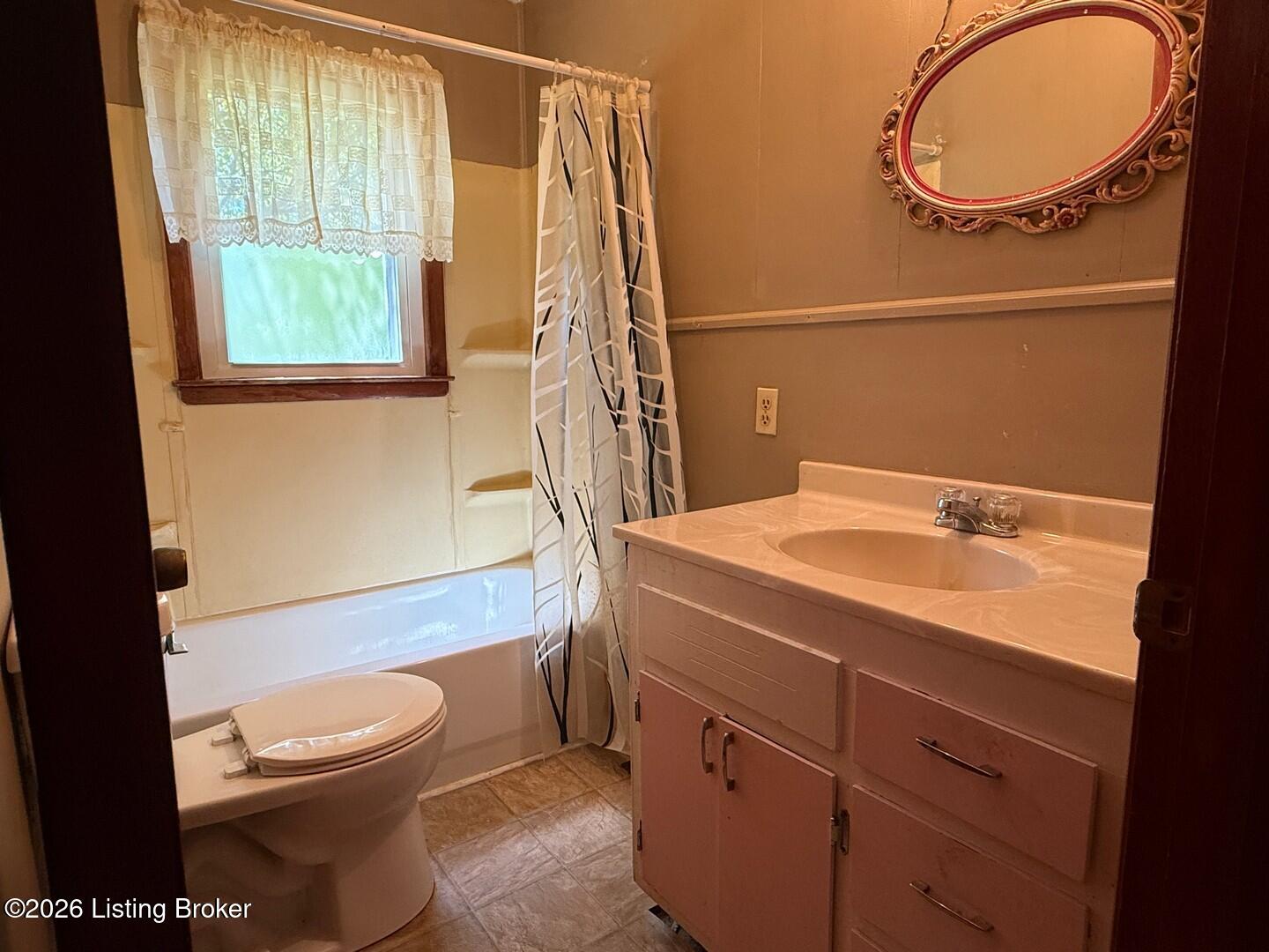 421 Peonia Road Clarkson, KY 42726 - Photo 13 of 35 Image 08