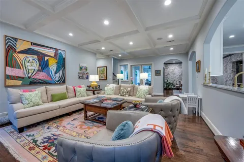 $3,395,000 | 6510 Northwood Road, Dallas, TX 75225