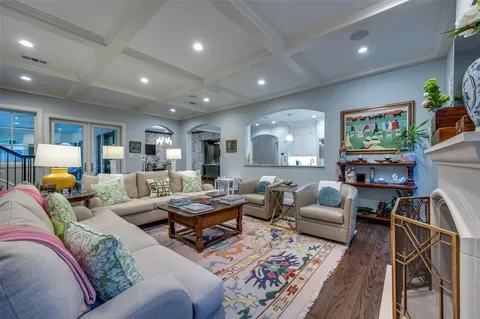 $3,395,000 | 6510 Northwood Road, Dallas, TX 75225
