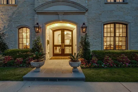 $3,395,000 | 6510 Northwood Road, Dallas, TX 75225