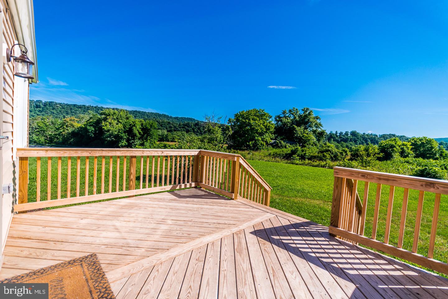 4665 Cacapon Road Berkeley Springs, WV 25411 - Photo 4 of 45 Gallery Image 4