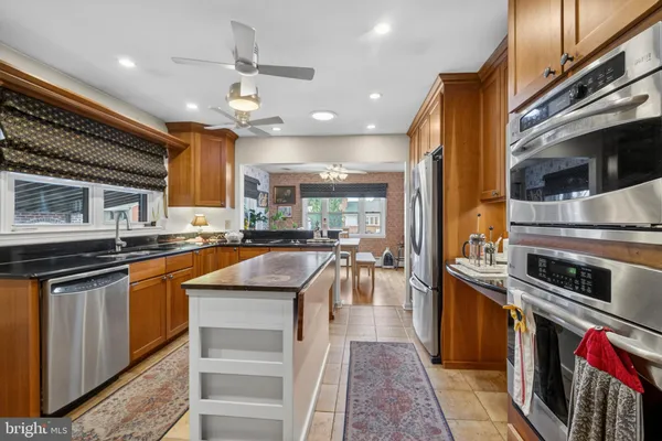 $465,000 | 804 Pineview Place, Baltimore, MD 21220