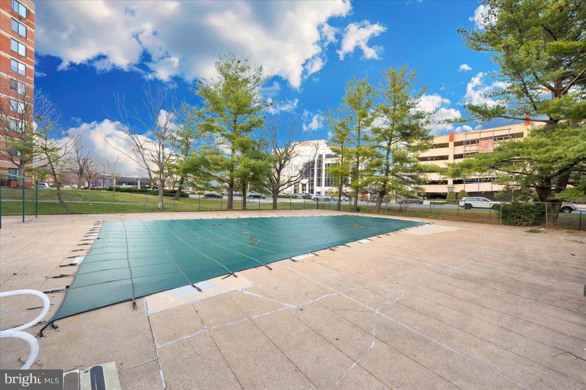 9701 Fields Road, Unit 2206 Gaithersburg, MD 20878 - Photo 24 of 30 a view of a park