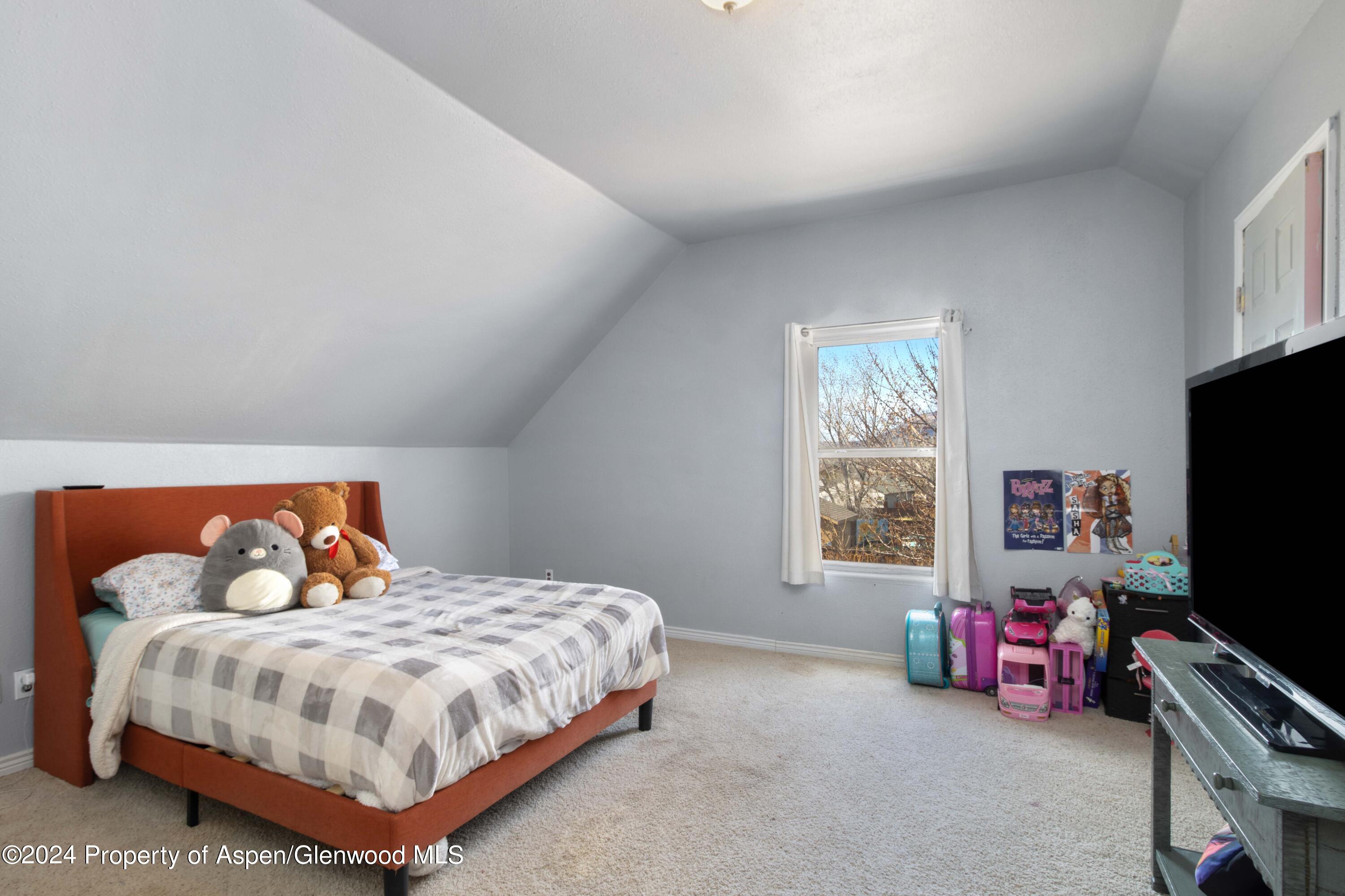 2429 Pioneer Way Rifle, CO 81650 - Photo 11 of 23 25