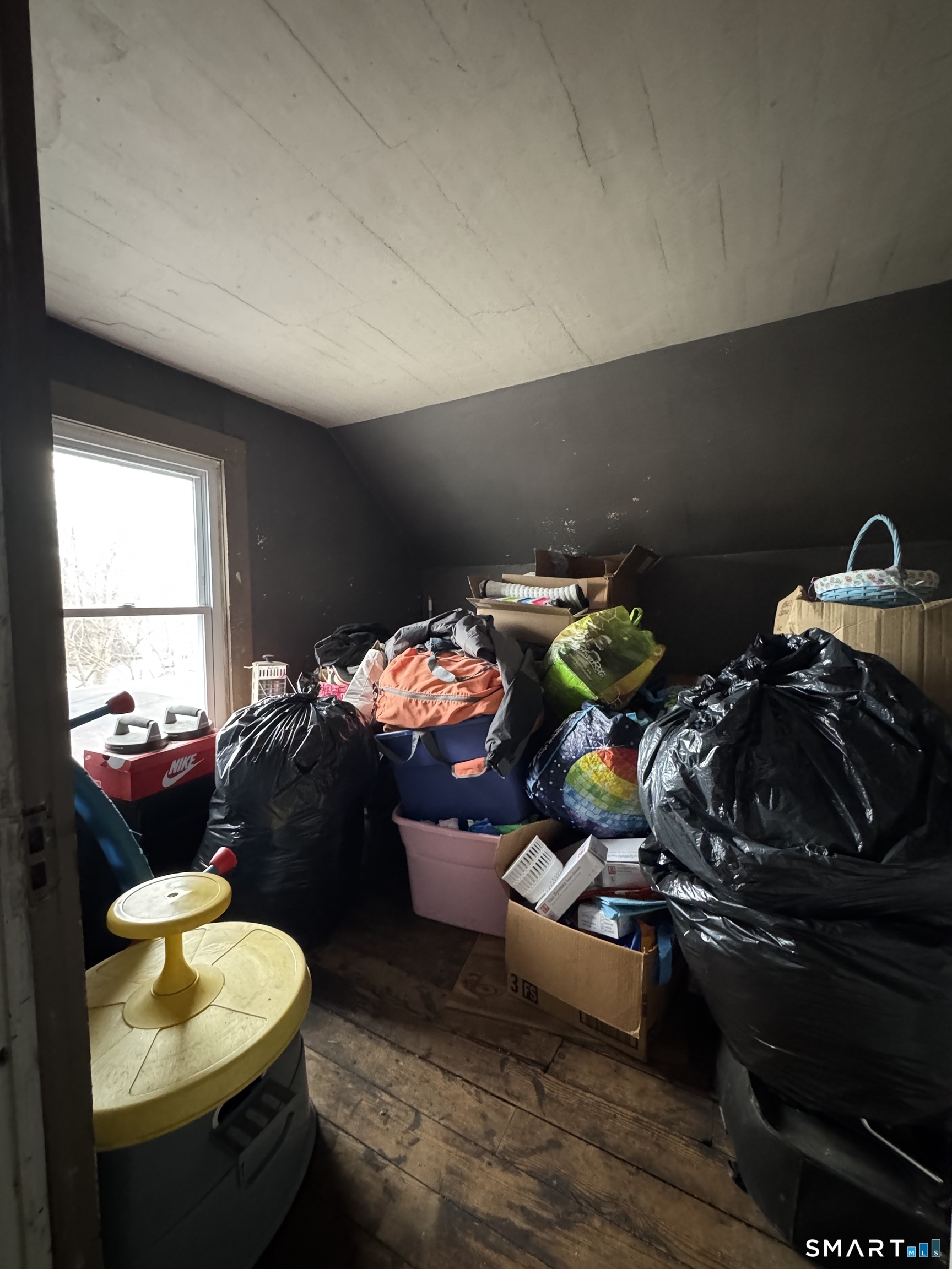 6 Williams Street New London, CT 06320 - Photo 14 of 23